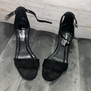 Black block heel